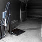 Lightweight 100 hebt Lasten bis zu 100kg problemlos in das Fahrzeug.